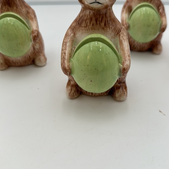 PORCELAIN BUNNY RABBIT MENU CARD HOLDER FIGURINE SET 4 - Picture 13 of 16